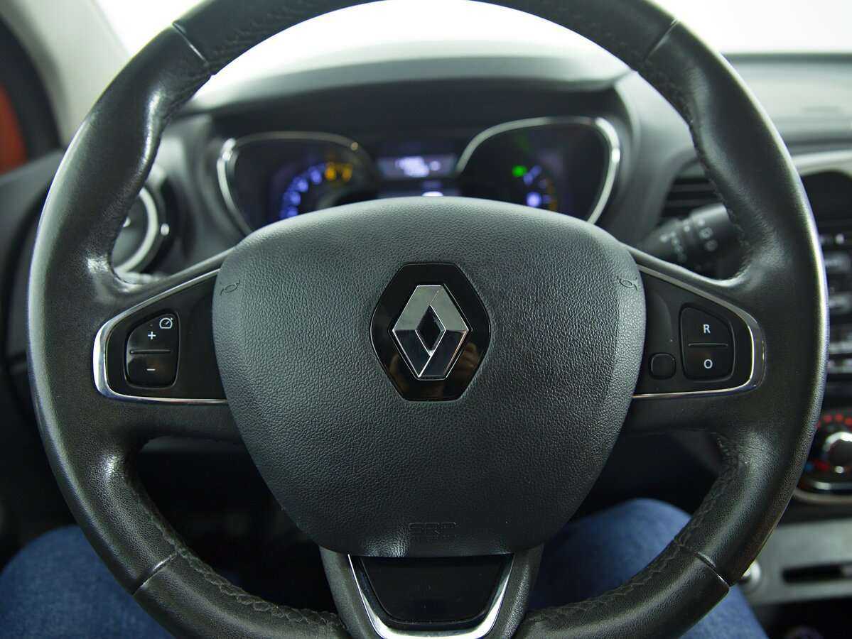 Renault Kaptur 2016 года с пробегом. Фото: #15