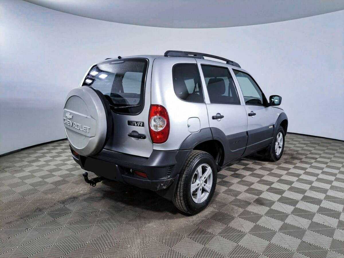 Chevrolet Niva 2017 года с пробегом. Фото: #4