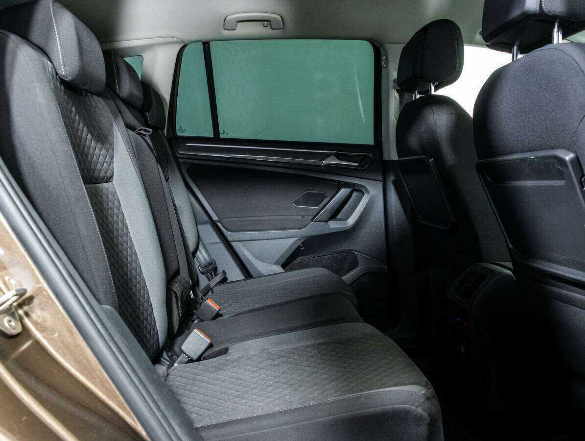 Volkswagen Tiguan 2017 года с пробегом. Фото: #12