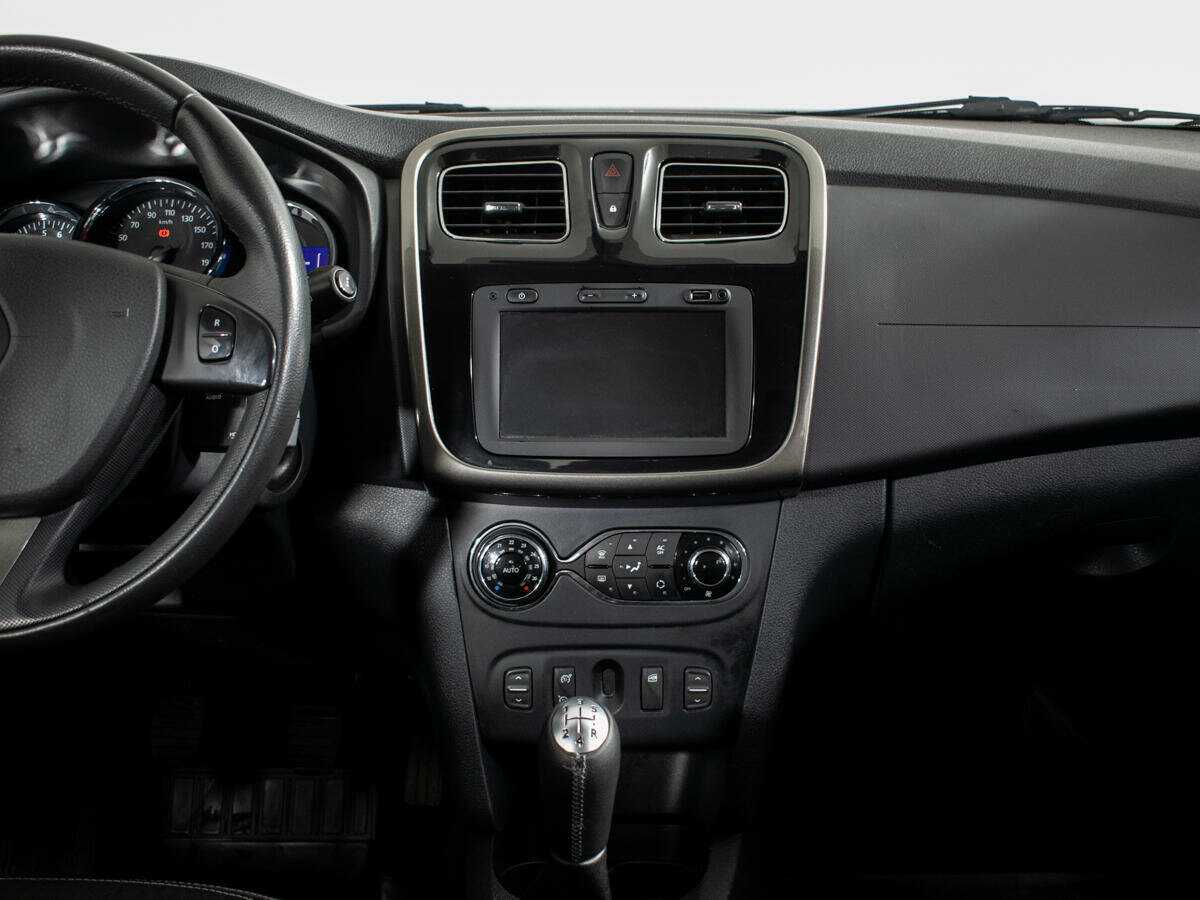 Renault Sandero 2014 года с пробегом. Фото: #10