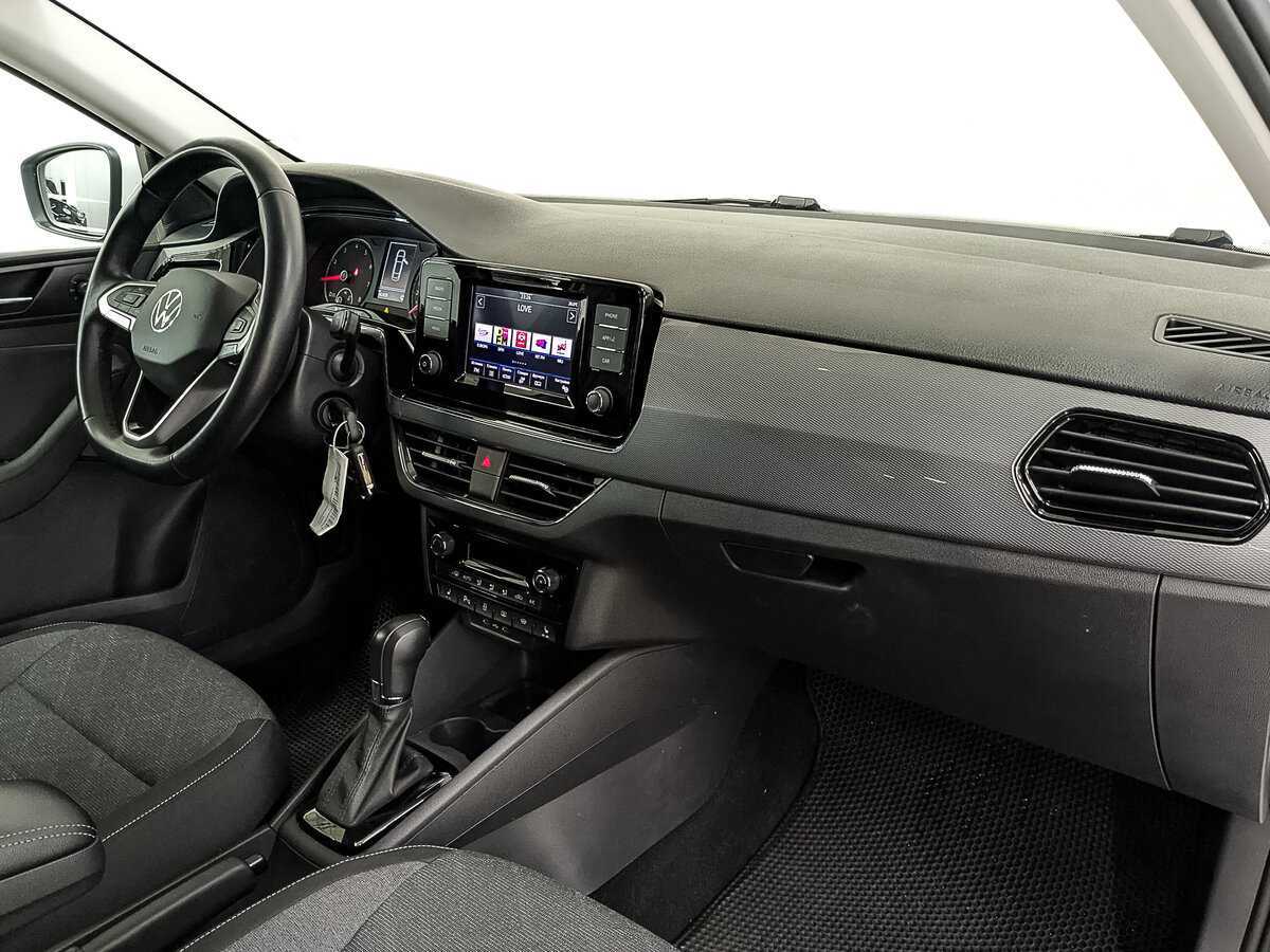 Volkswagen Polo 2021 года с пробегом. Фото: #12