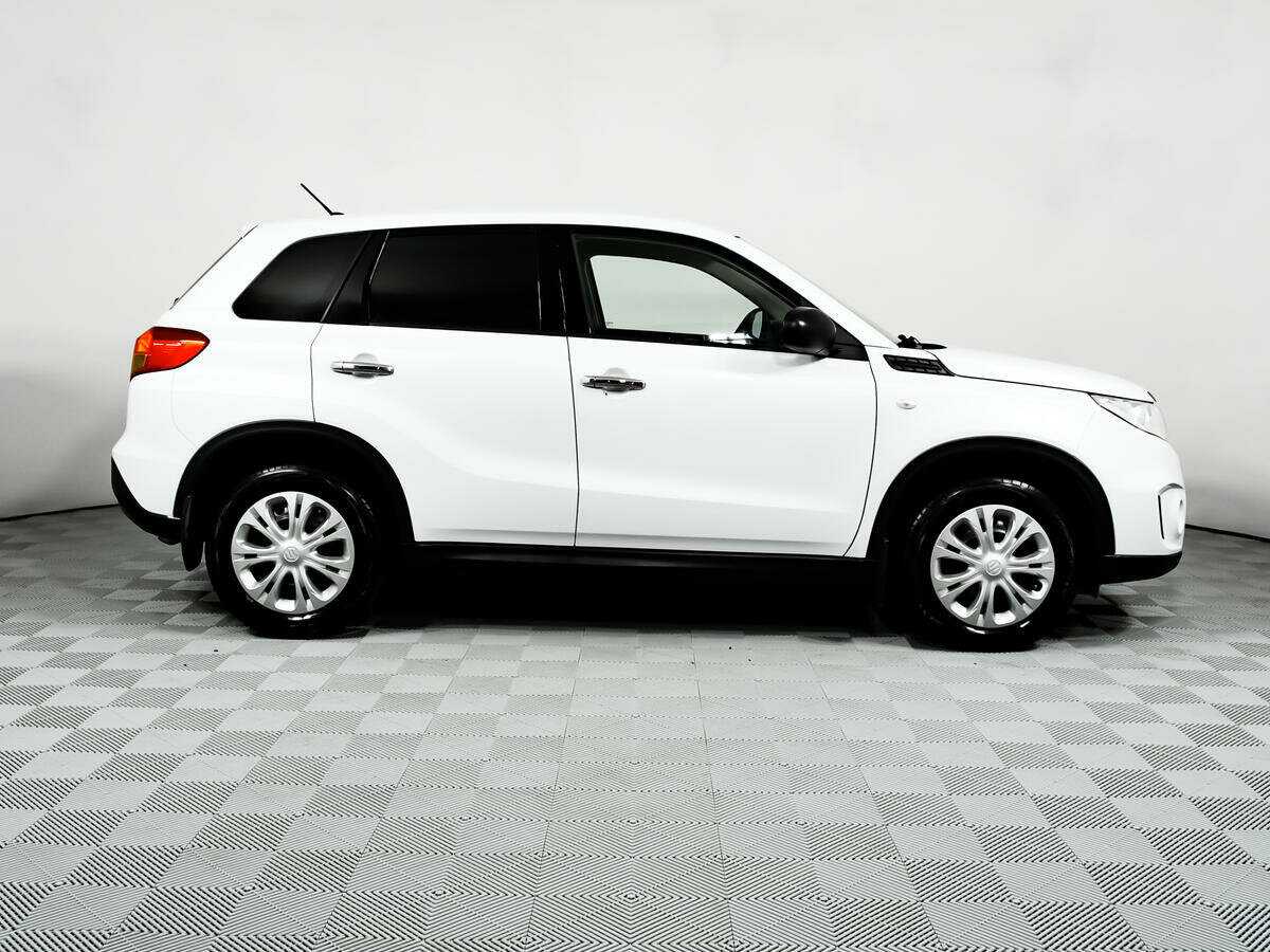 Suzuki Vitara 2018 года с пробегом. Фото: #3