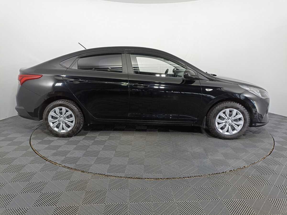 Hyundai Solaris 2021 года с пробегом. Фото: #3