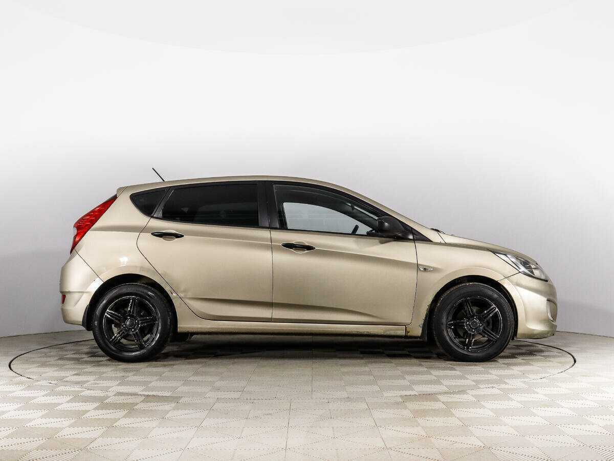 Hyundai Solaris 2013 года с пробегом. Фото: #3