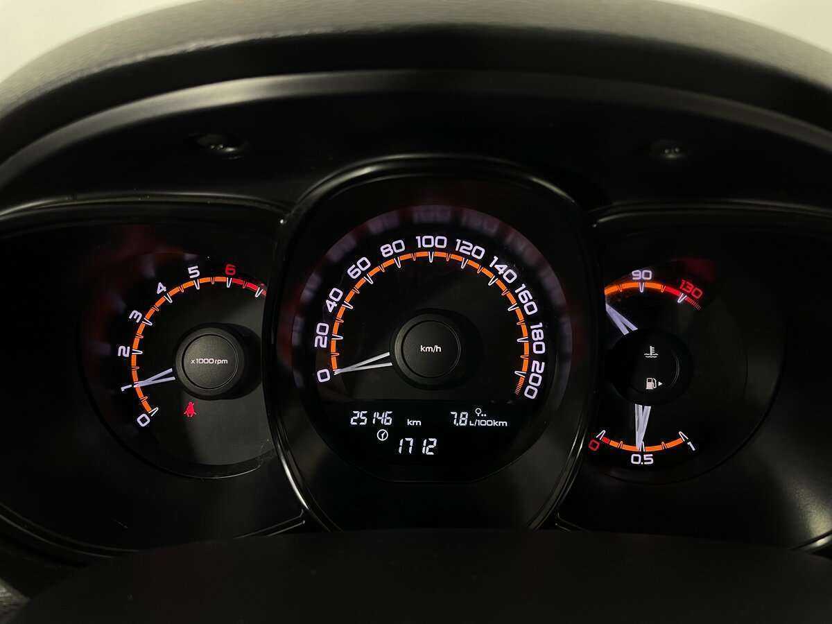 Lada (ВАЗ) Vesta 2021 года с пробегом. Фото: #10