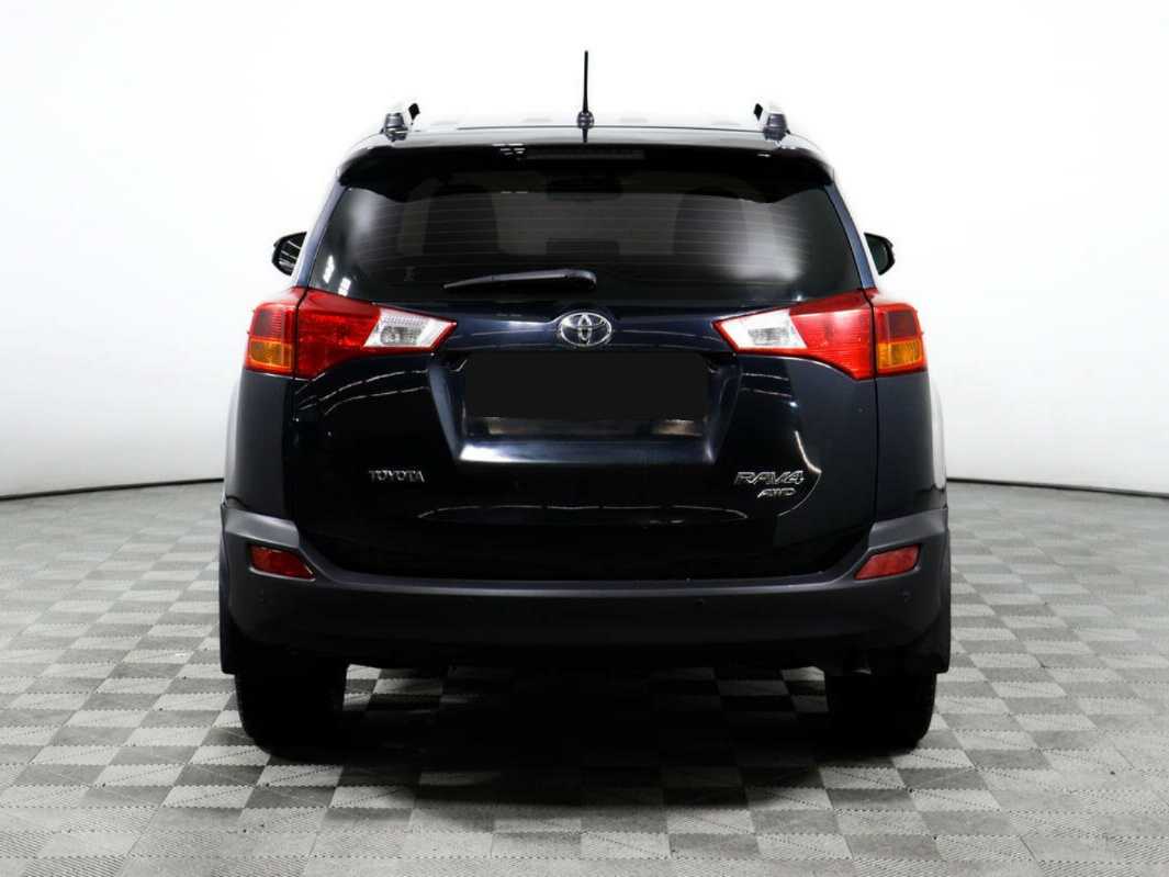 Toyota RAV4 2015 года с пробегом. Фото: #5