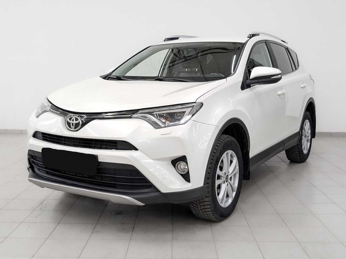 Toyota RAV4 2017 года с пробегом. Посмотреть фото