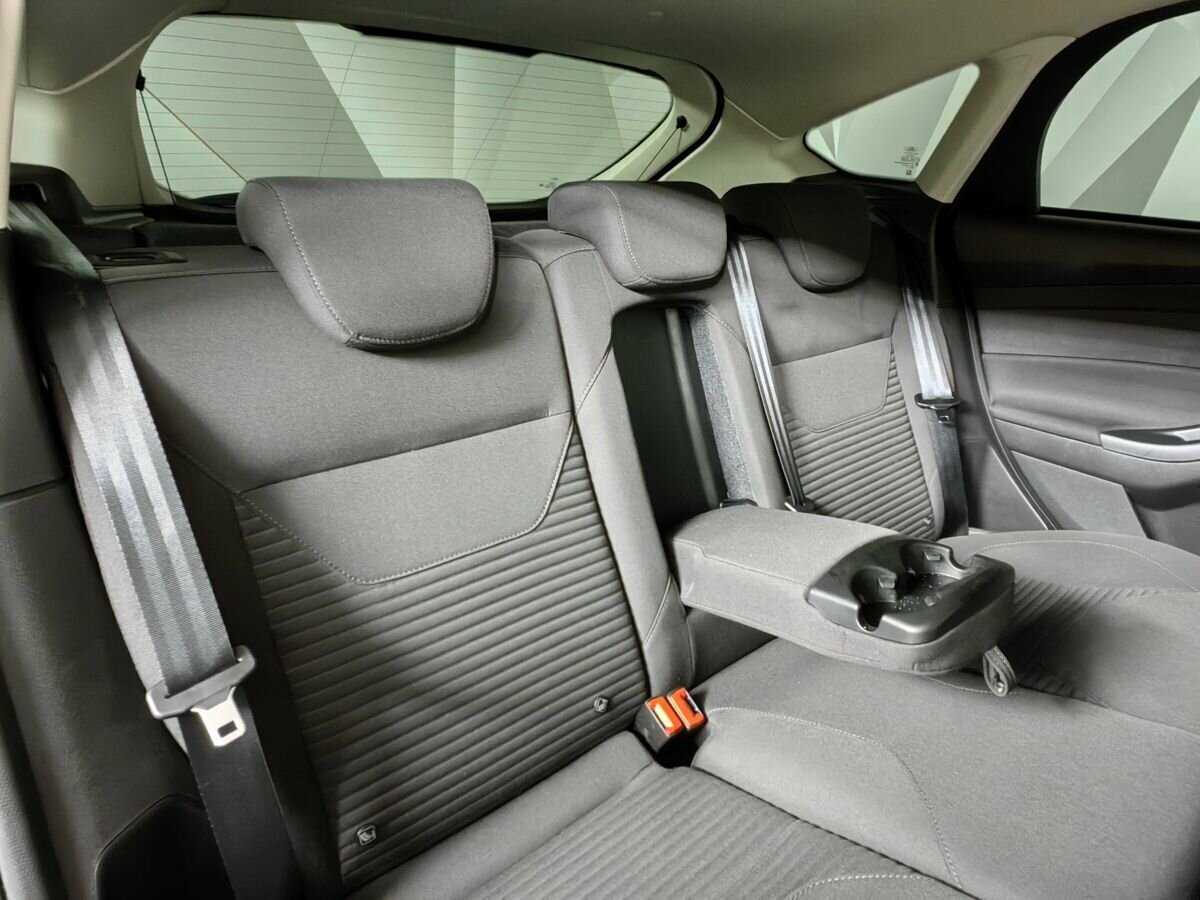 Ford Focus 2018 года с пробегом. Фото: #12