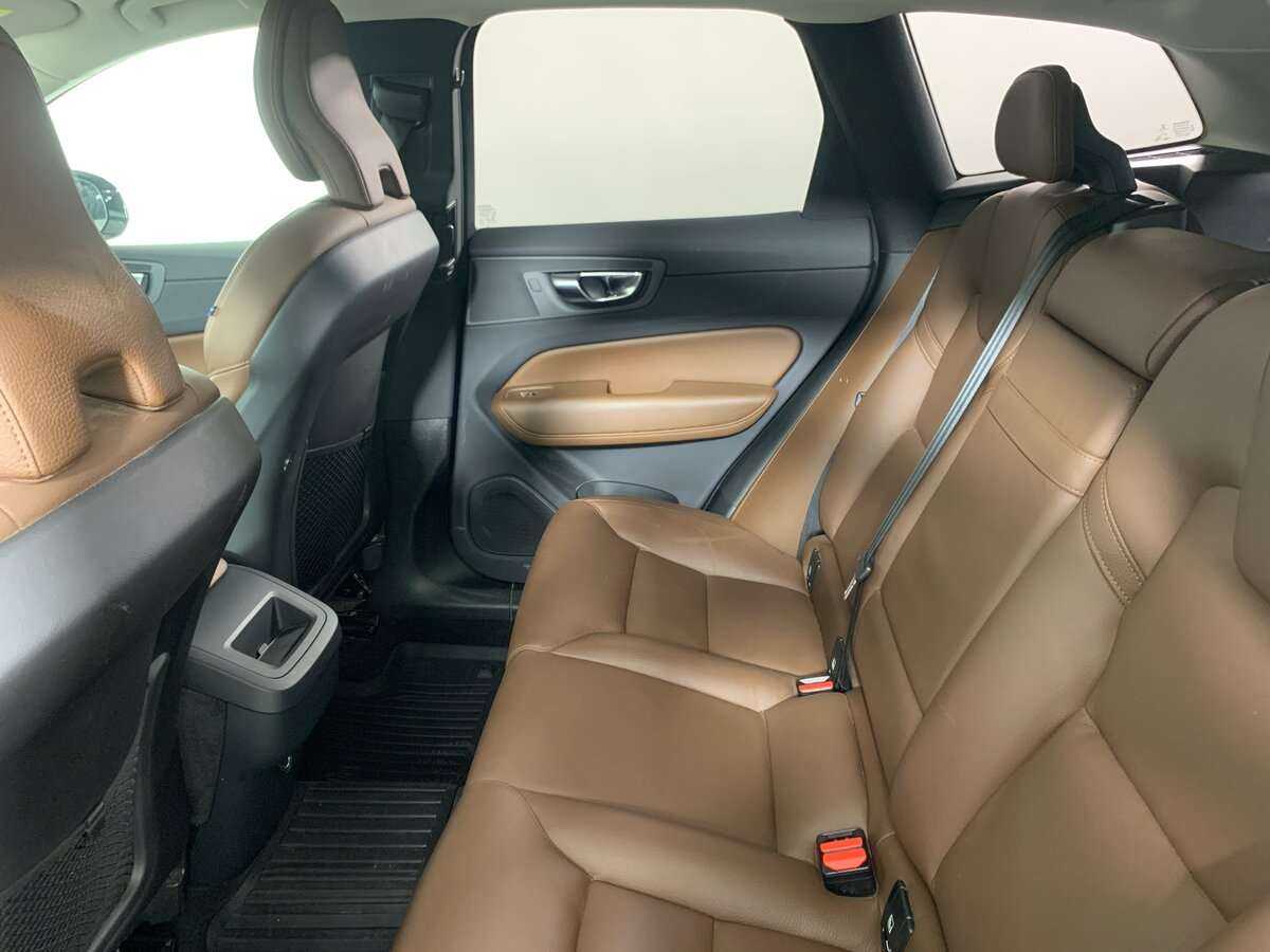 Volvo XC60 2019 года с пробегом. Фото: #15