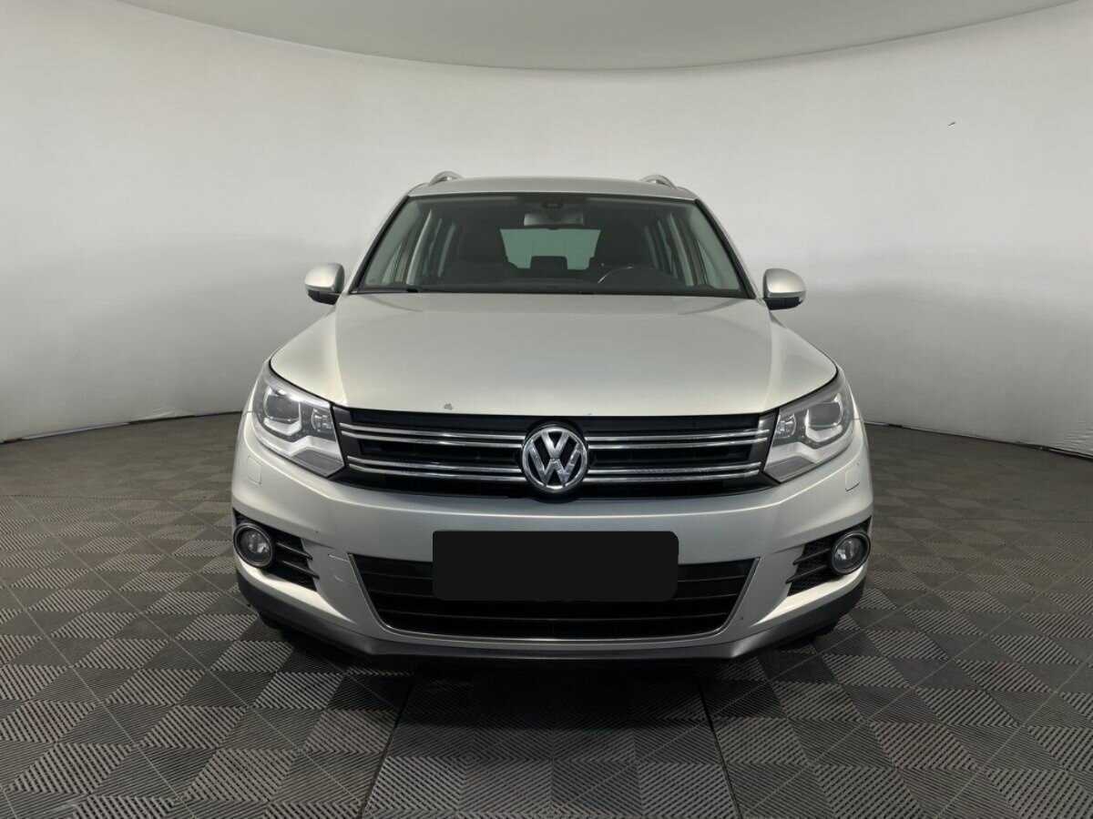 Volkswagen Tiguan 2012 года с пробегом. Фото: #1