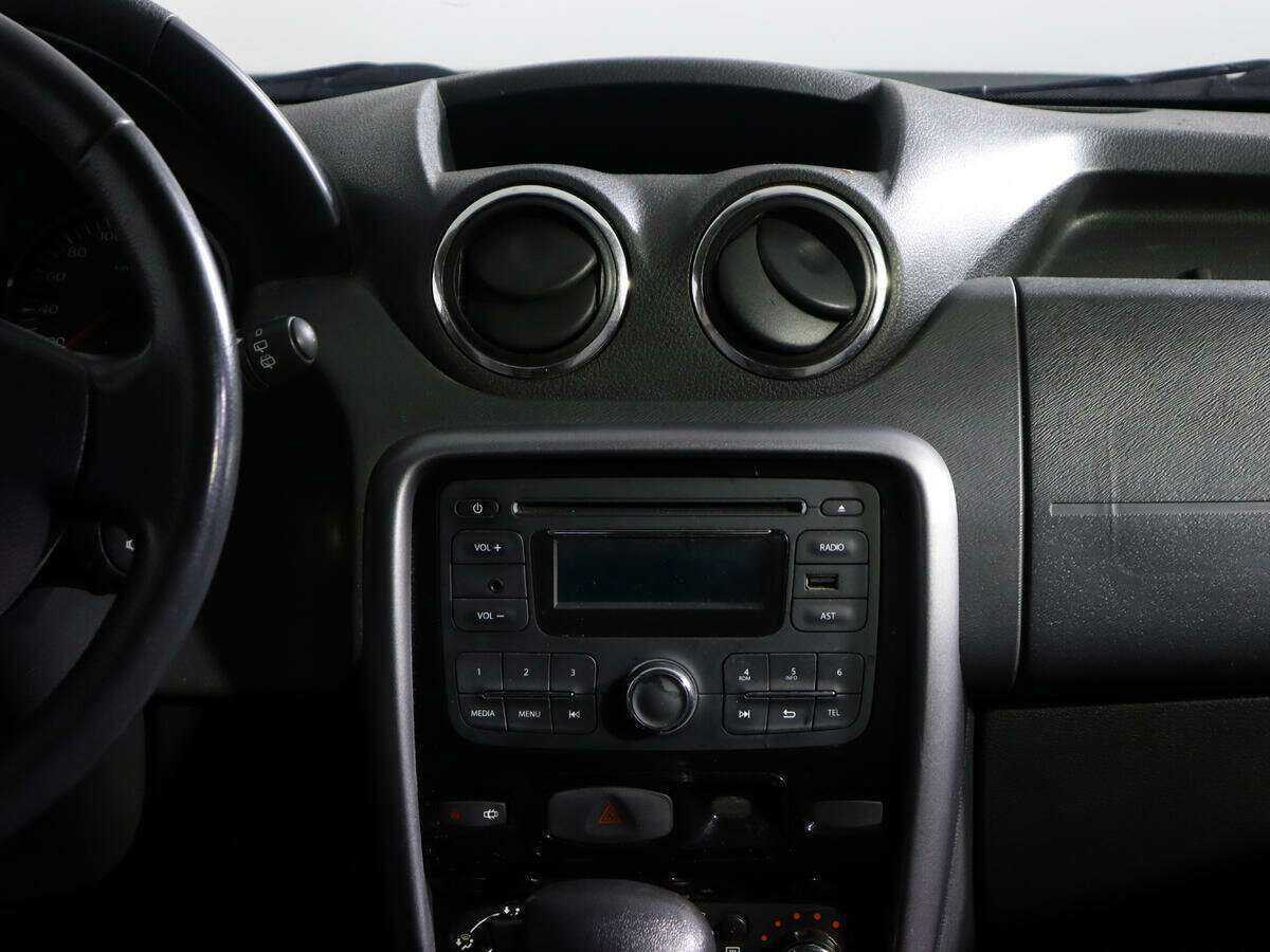 Renault Duster 2012 года с пробегом. Фото: #12
