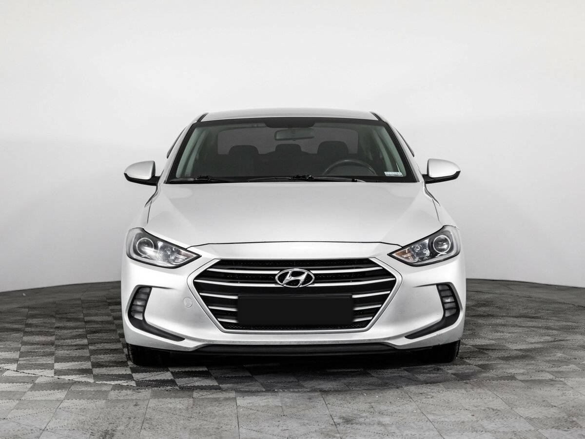 Hyundai Elantra 2016 года с пробегом. Фото: #1