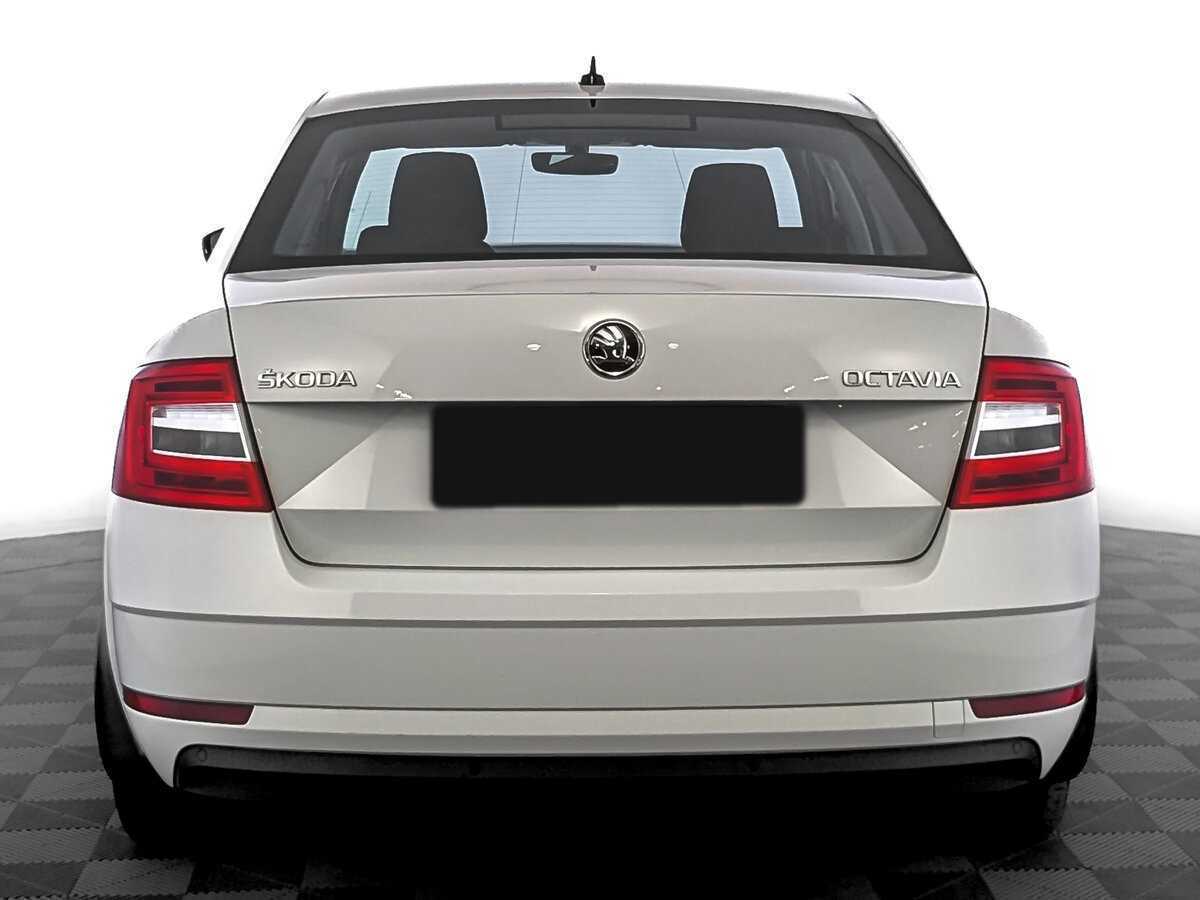 Skoda Octavia 2018 года с пробегом. Фото: #5