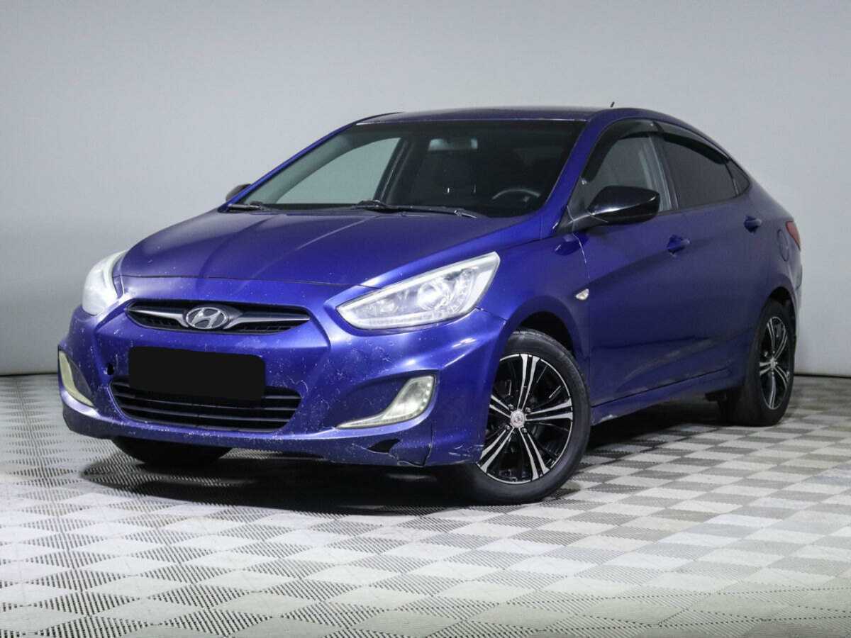 Hyundai Solaris 2013 года с пробегом. Посмотреть фото