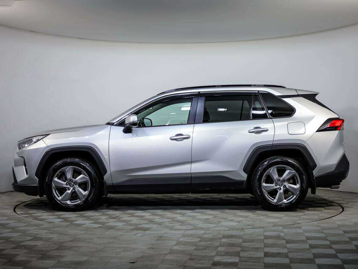 Toyota RAV4 2020 года с пробегом. Фото: #6