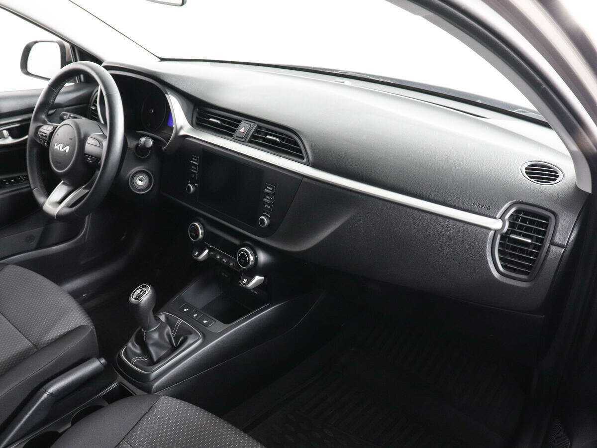 Kia Rio 2022 года с пробегом. Фото: #9
