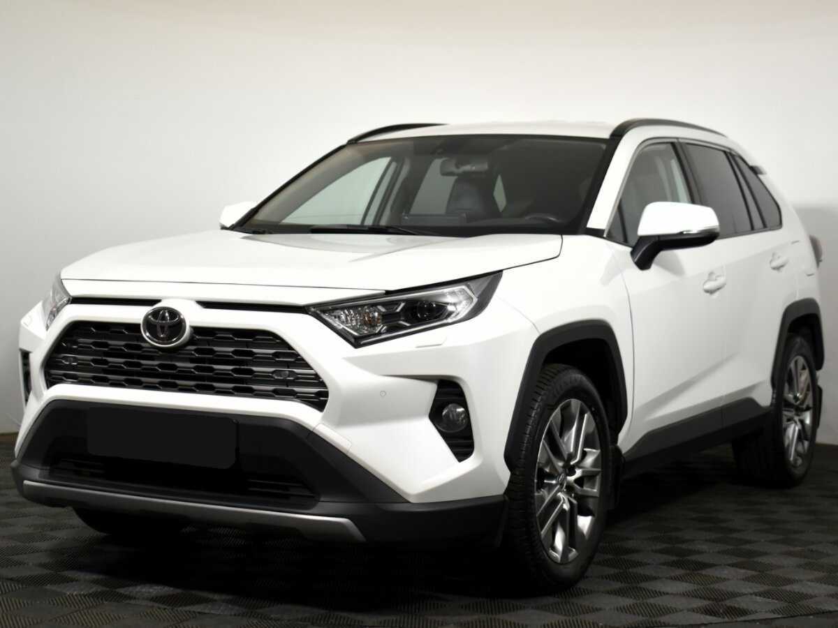 Toyota RAV4 2021 года с пробегом. Посмотреть фото