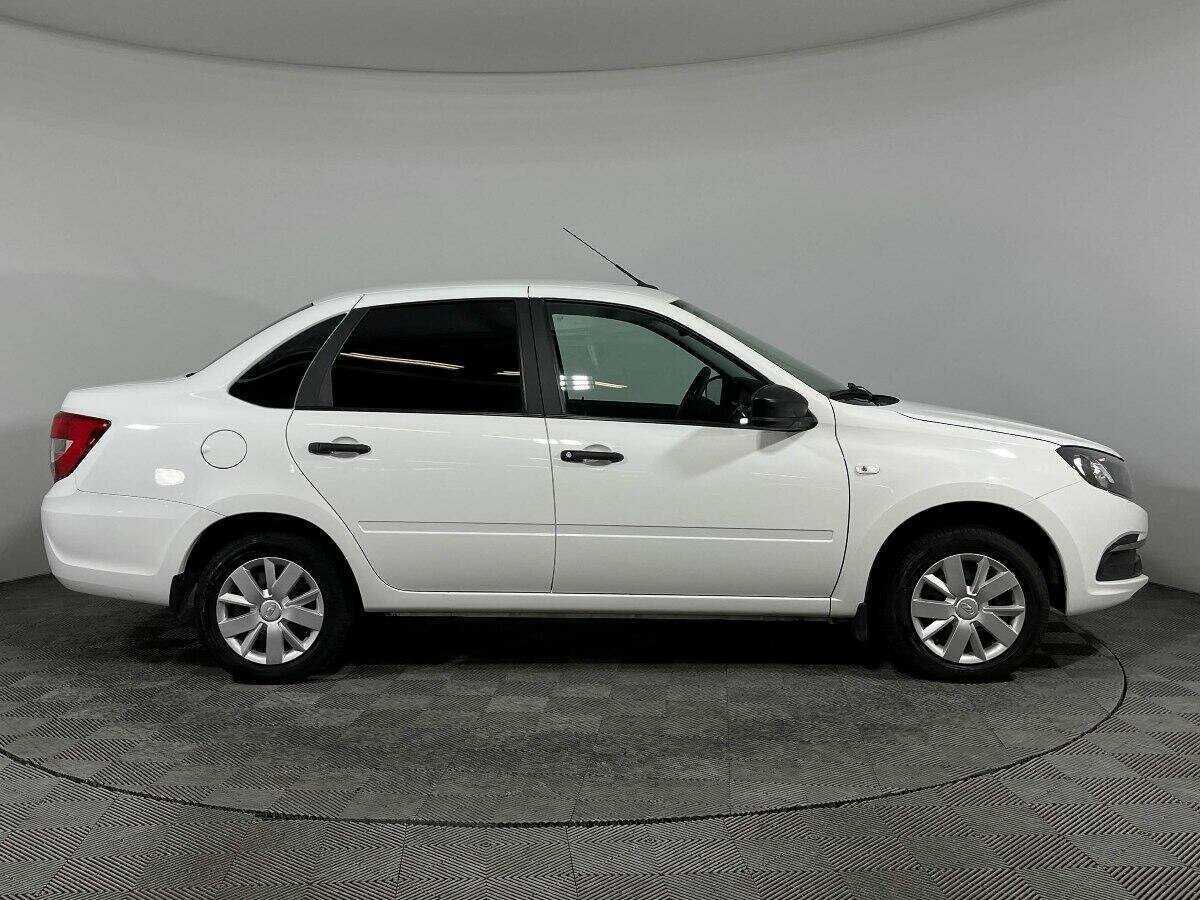 Lada (ВАЗ) Granta 2021 года с пробегом. Фото: #3