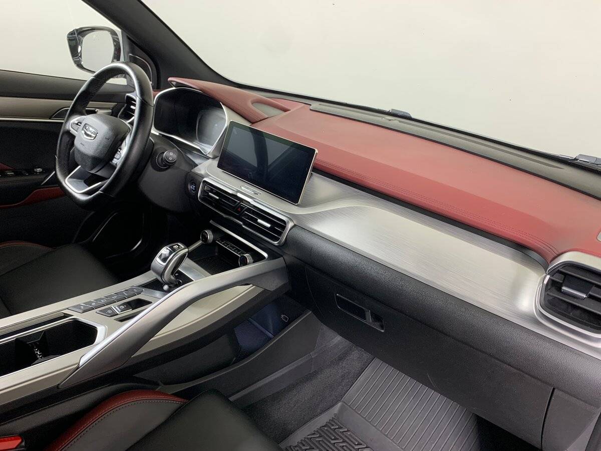 Geely Coolray 2020 года с пробегом. Фото: #12