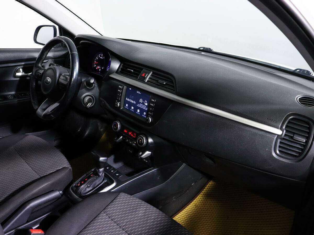 Kia Rio 2018 года с пробегом. Фото: #7