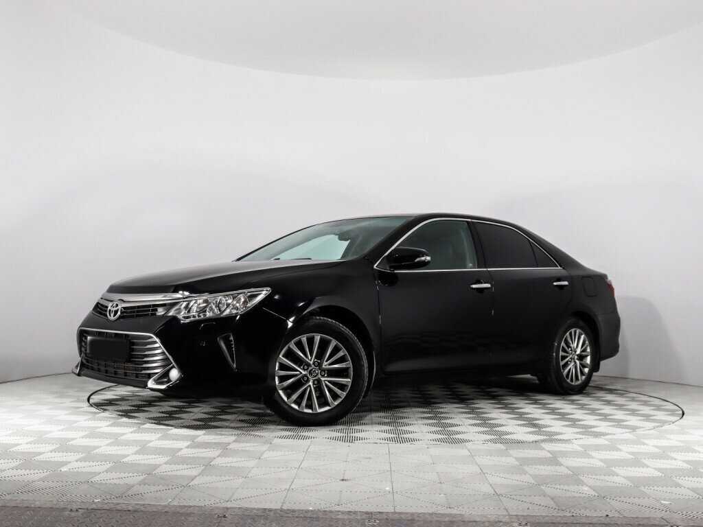 Toyota Camry 2016 года с пробегом. Посмотреть фото