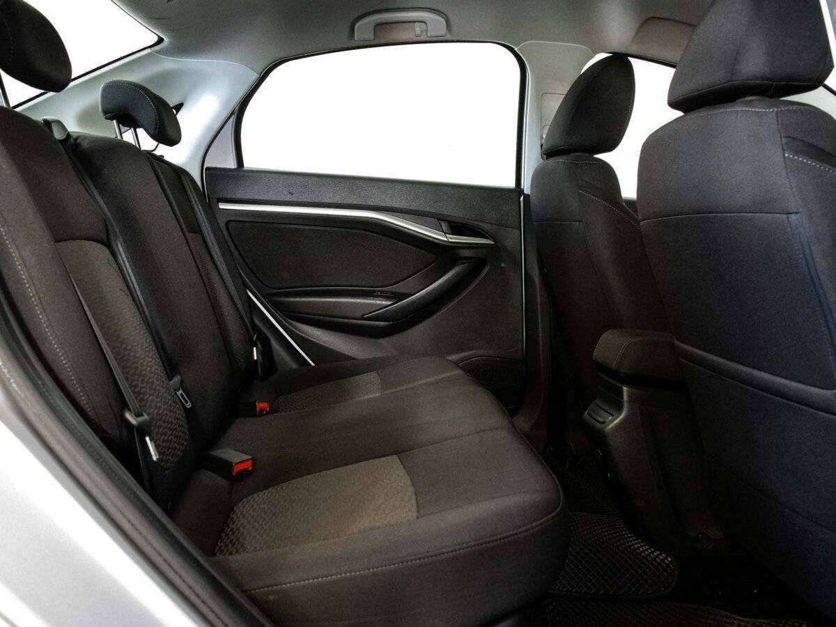 Lada (ВАЗ) Vesta 2021 года с пробегом. Фото: #13