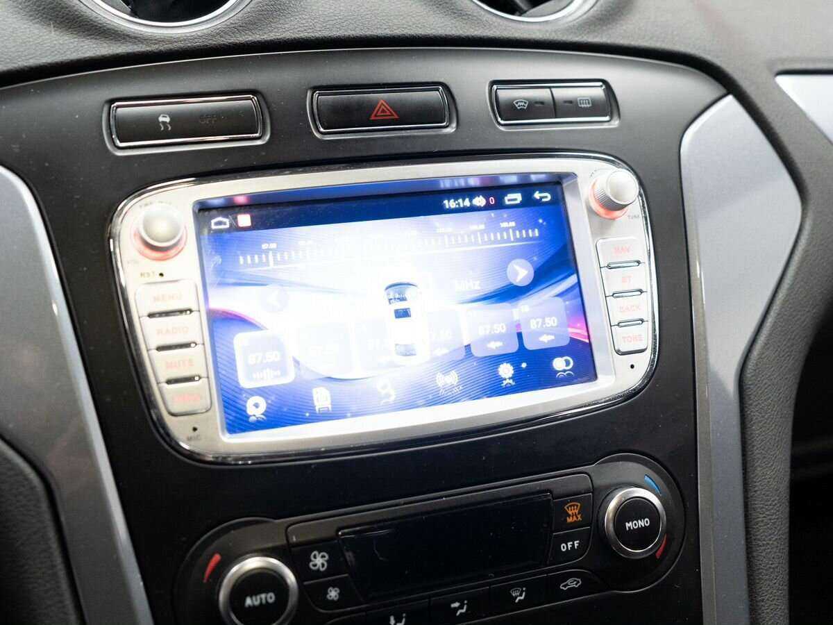 Ford Mondeo 2012 года с пробегом. Фото: #8