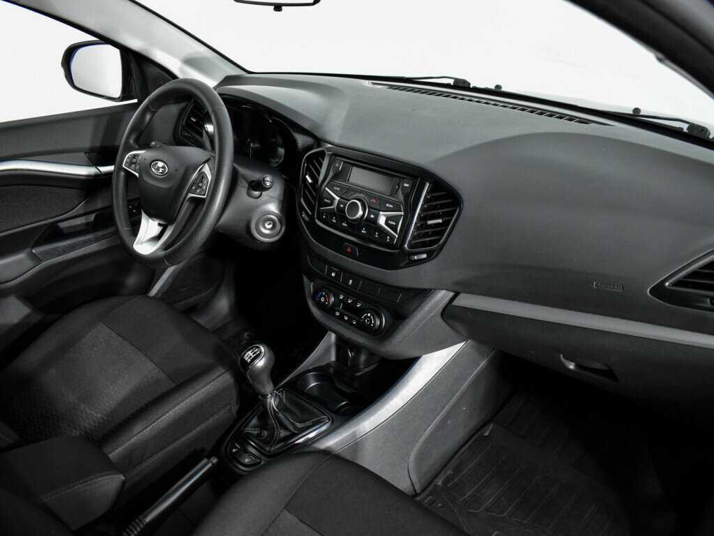 Lada (ВАЗ) Vesta 2019 года с пробегом. Фото: #10