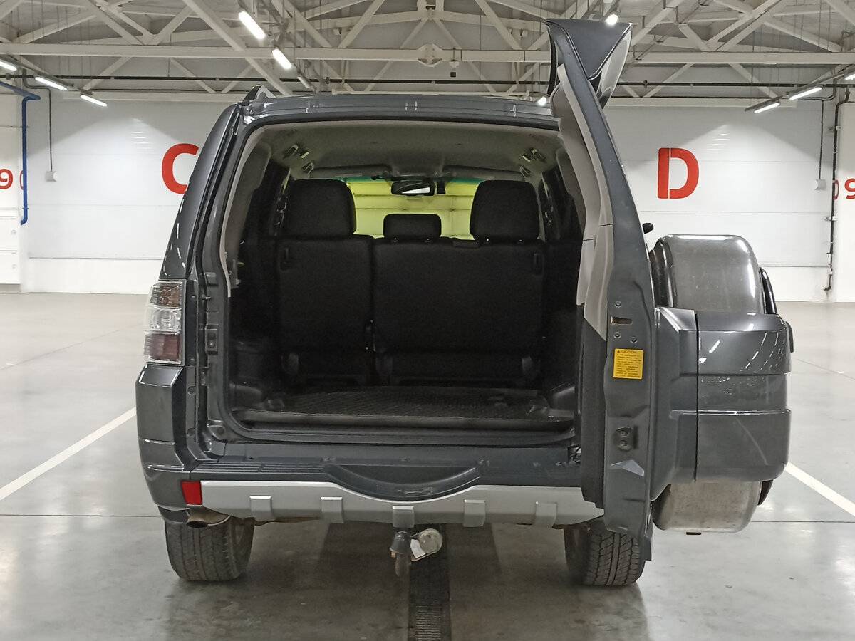 Mitsubishi Pajero 2012 года с пробегом. Фото: #9