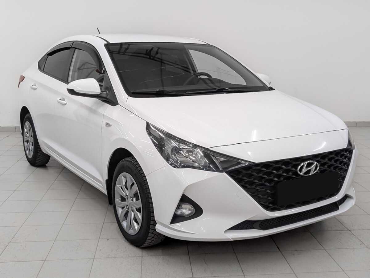 Hyundai Solaris 2021 года с пробегом. Фото: #2