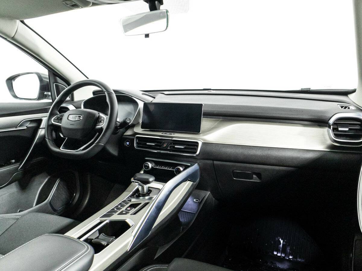 Geely Coolray 2023 года с пробегом. Фото: #8