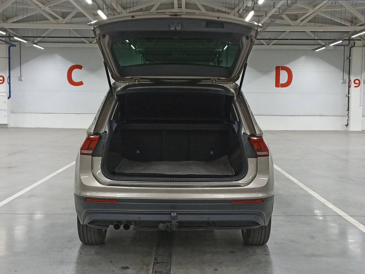 Volkswagen Tiguan 2017 года с пробегом. Фото: #9