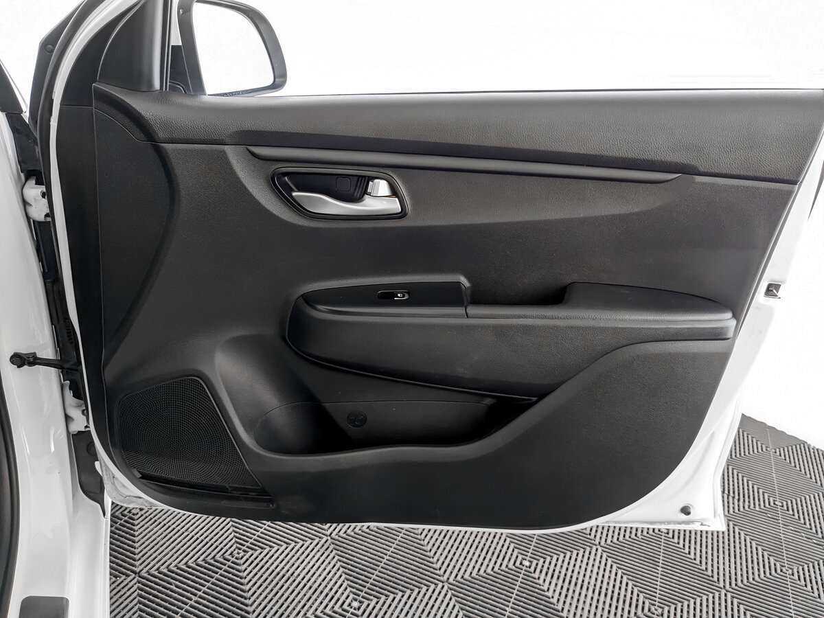 Kia Rio 2020 года с пробегом. Фото: #18