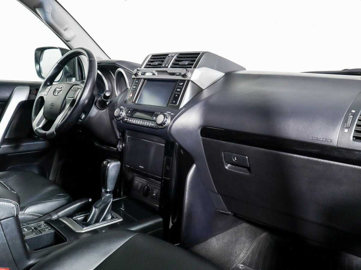 Toyota Land Cruiser Prado 2014 года с пробегом. Фото: #5