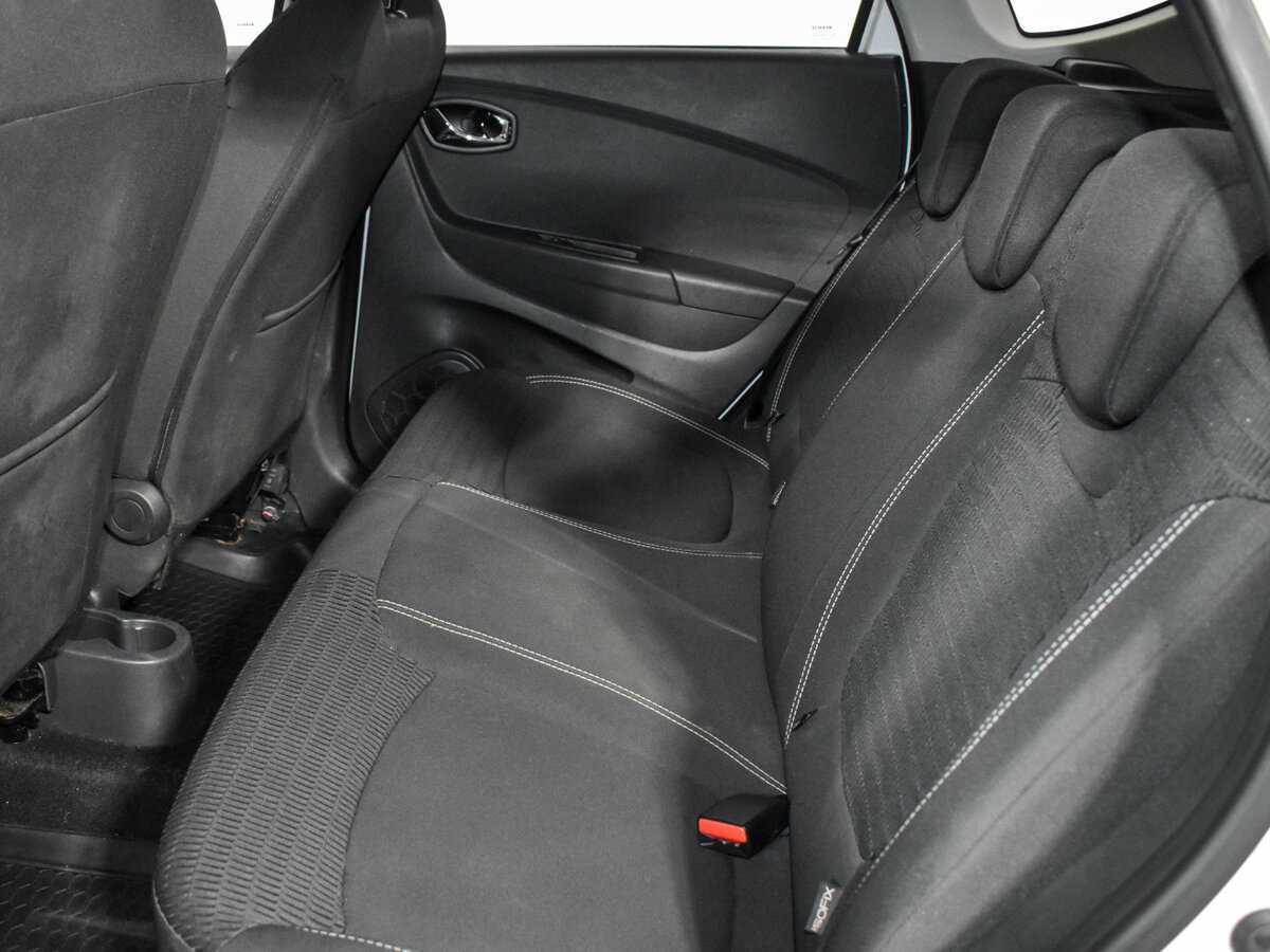 Renault Kaptur 2018 года с пробегом. Фото: #10