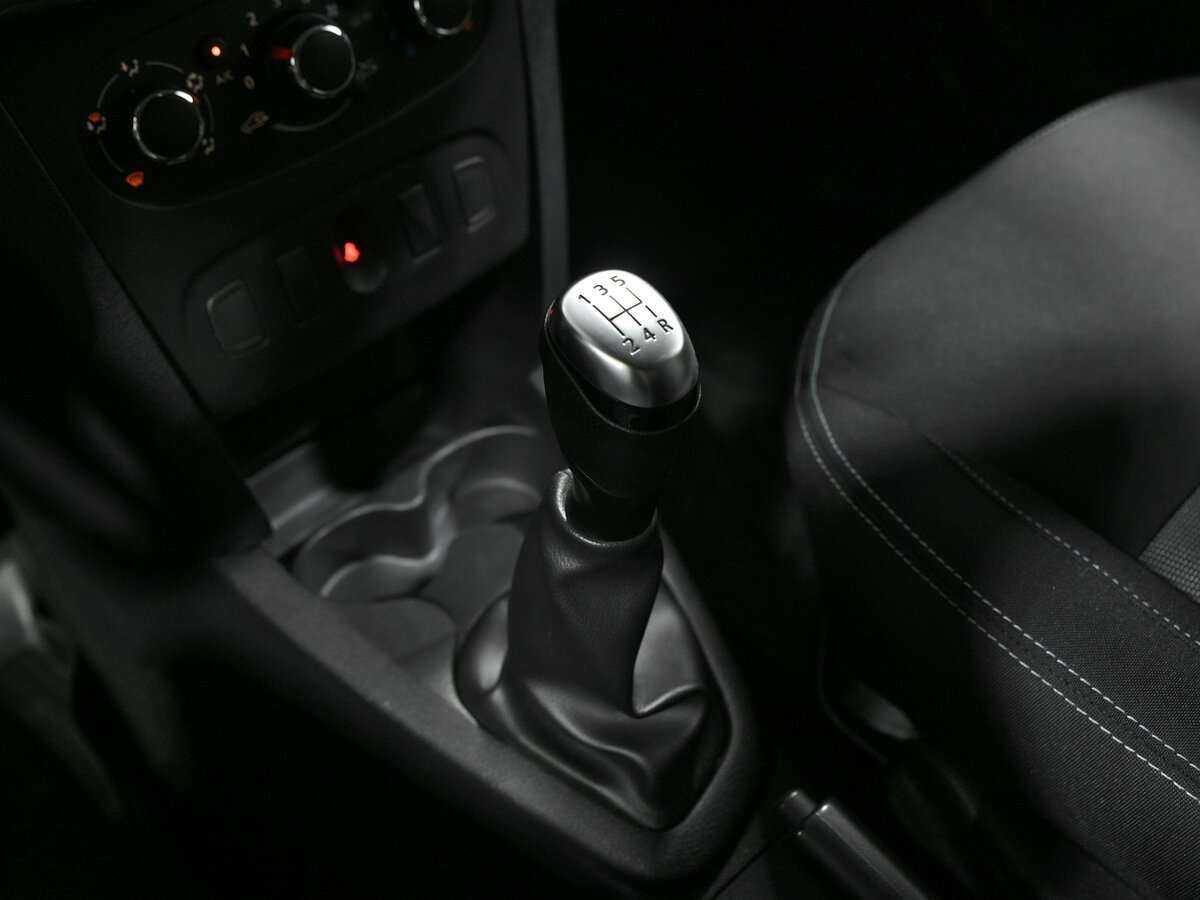 Renault Sandero 2020 года с пробегом. Фото: #9