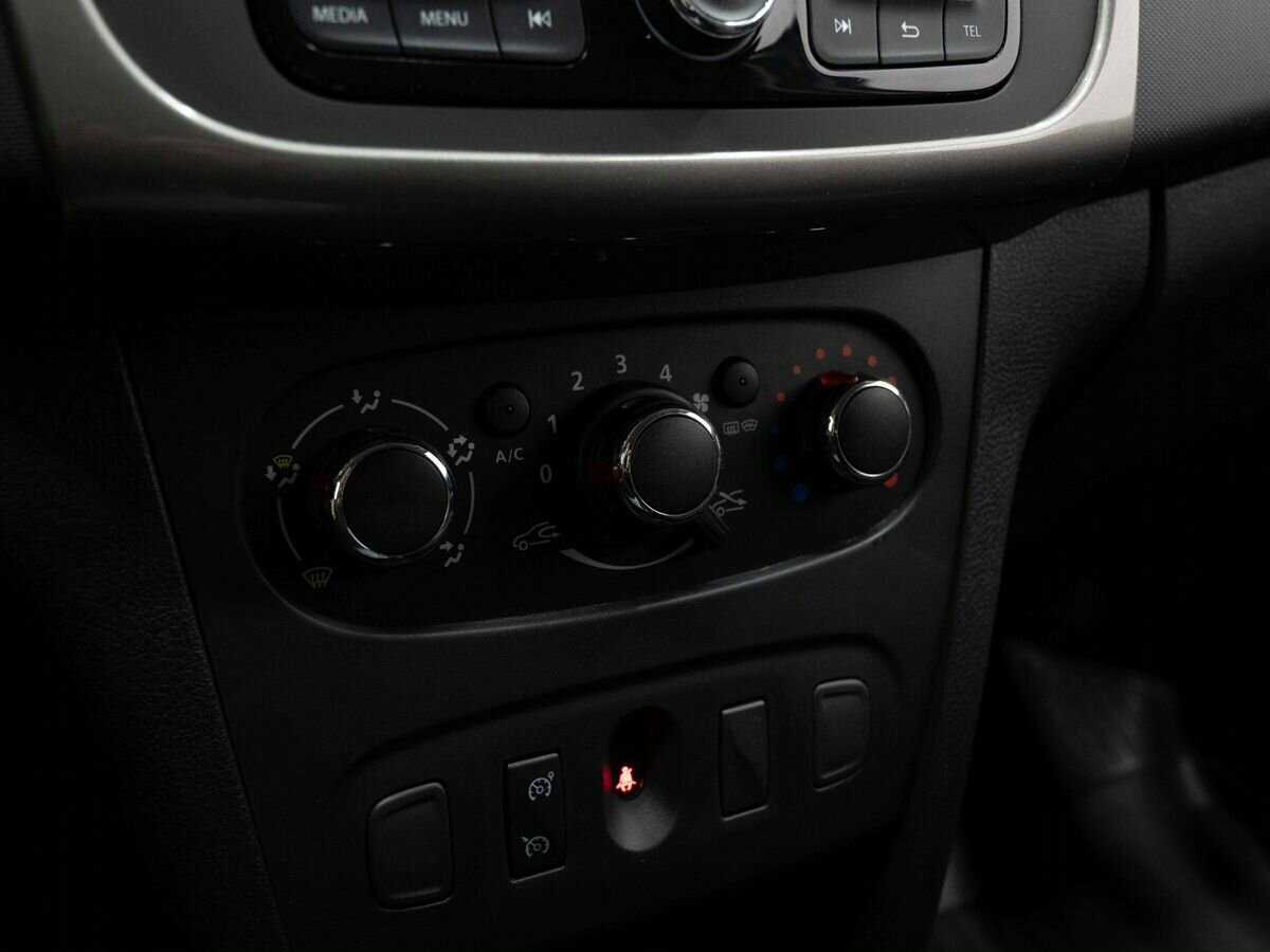 Renault Sandero 2020 года с пробегом. Фото: #18