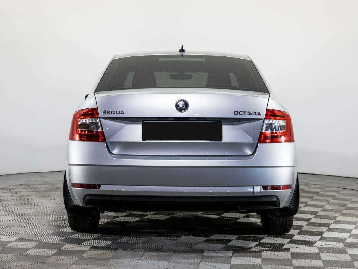 Skoda Octavia 2018 года с пробегом. Фото: #4