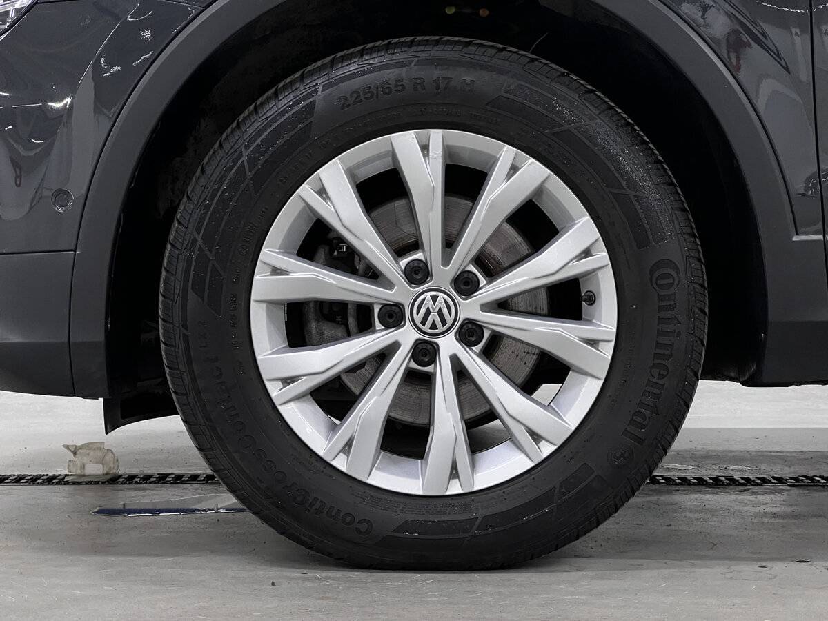Volkswagen Tiguan 2017 года с пробегом. Фото: #17