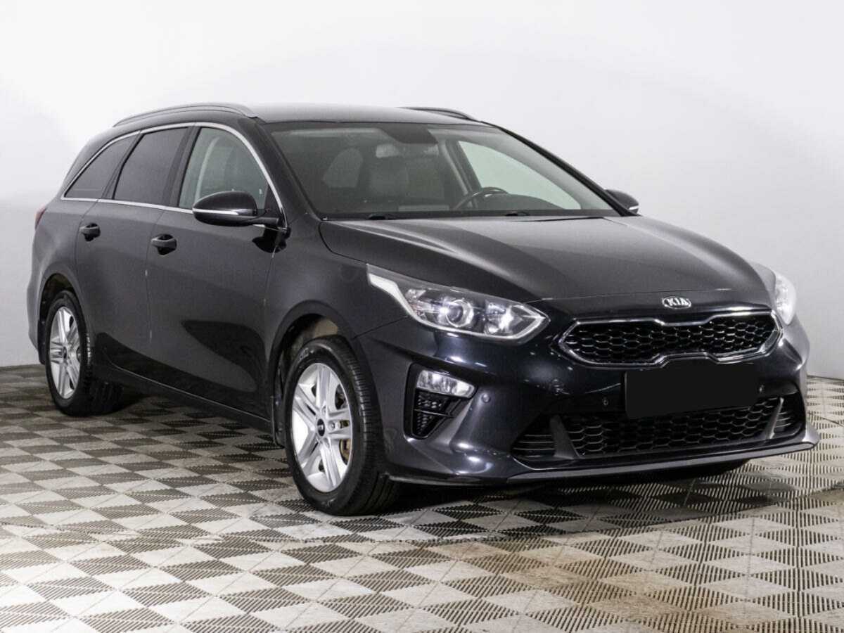 Kia Ceed 2019 года с пробегом. Фото: #2