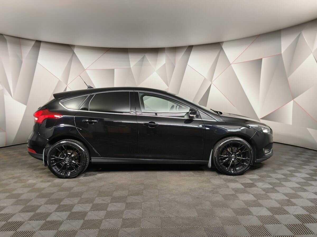 Ford Focus 2018 года с пробегом. Фото: #5