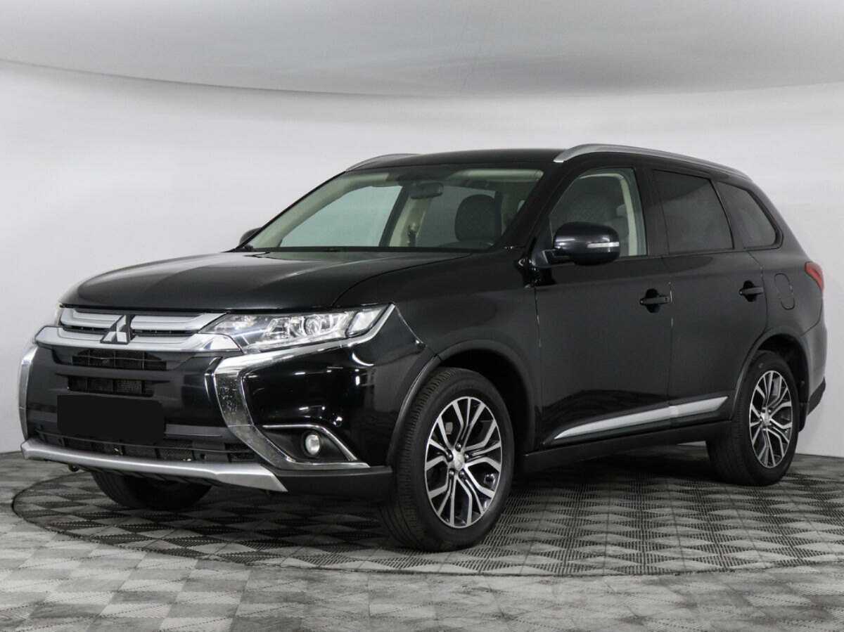 Mitsubishi Outlander 2018 года с пробегом. Посмотреть фото