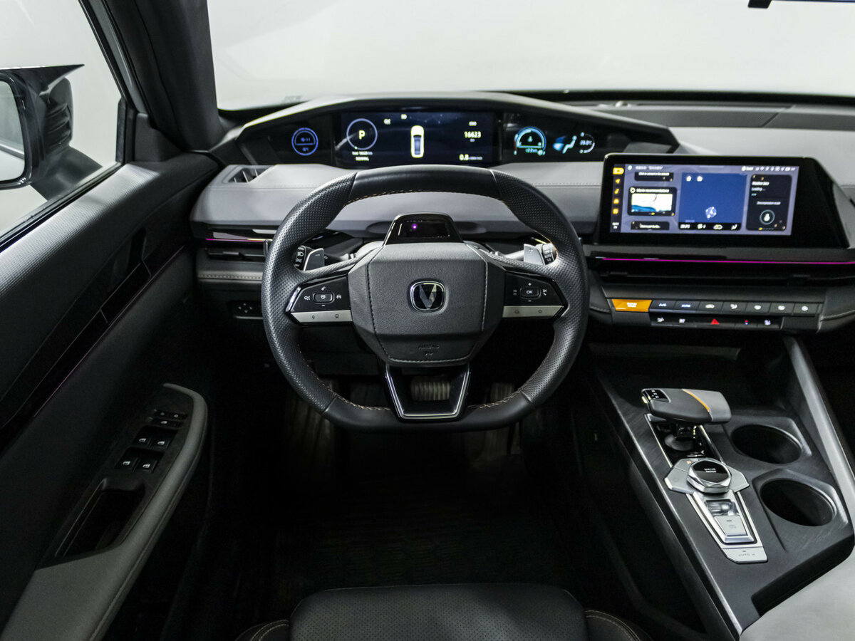 Changan UNI-V 2023 года с пробегом. Фото: #11