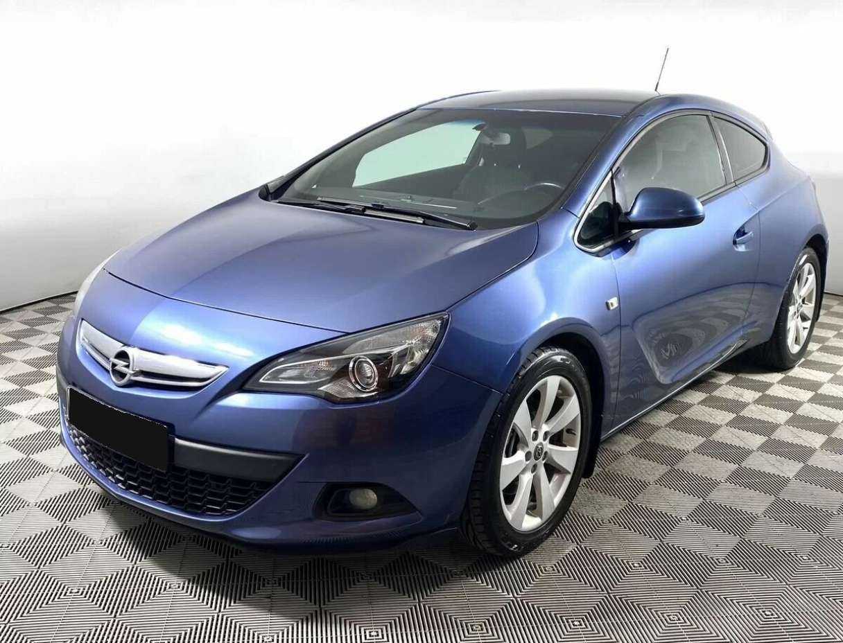 Opel Astra 2013 года с пробегом. Посмотреть фото
