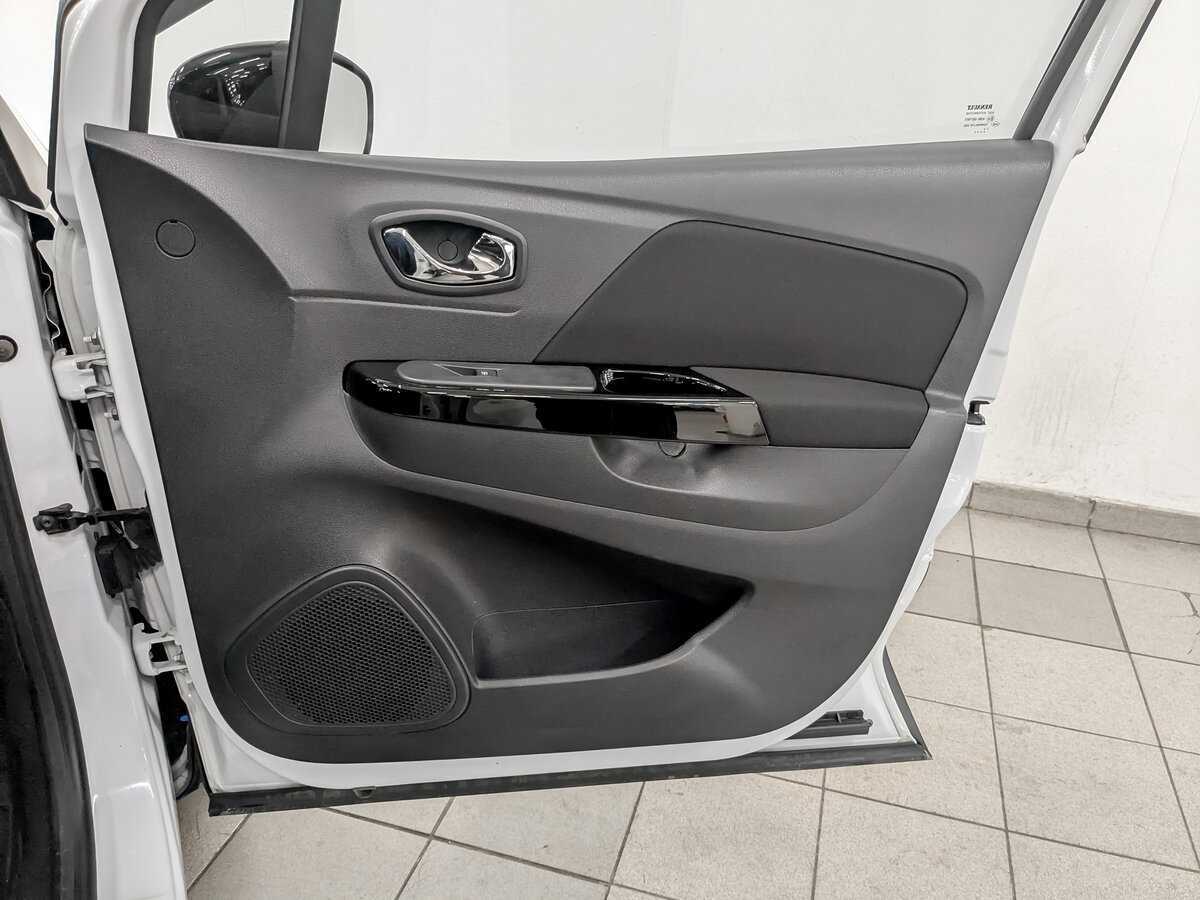 Renault Kaptur 2018 года с пробегом. Фото: #21