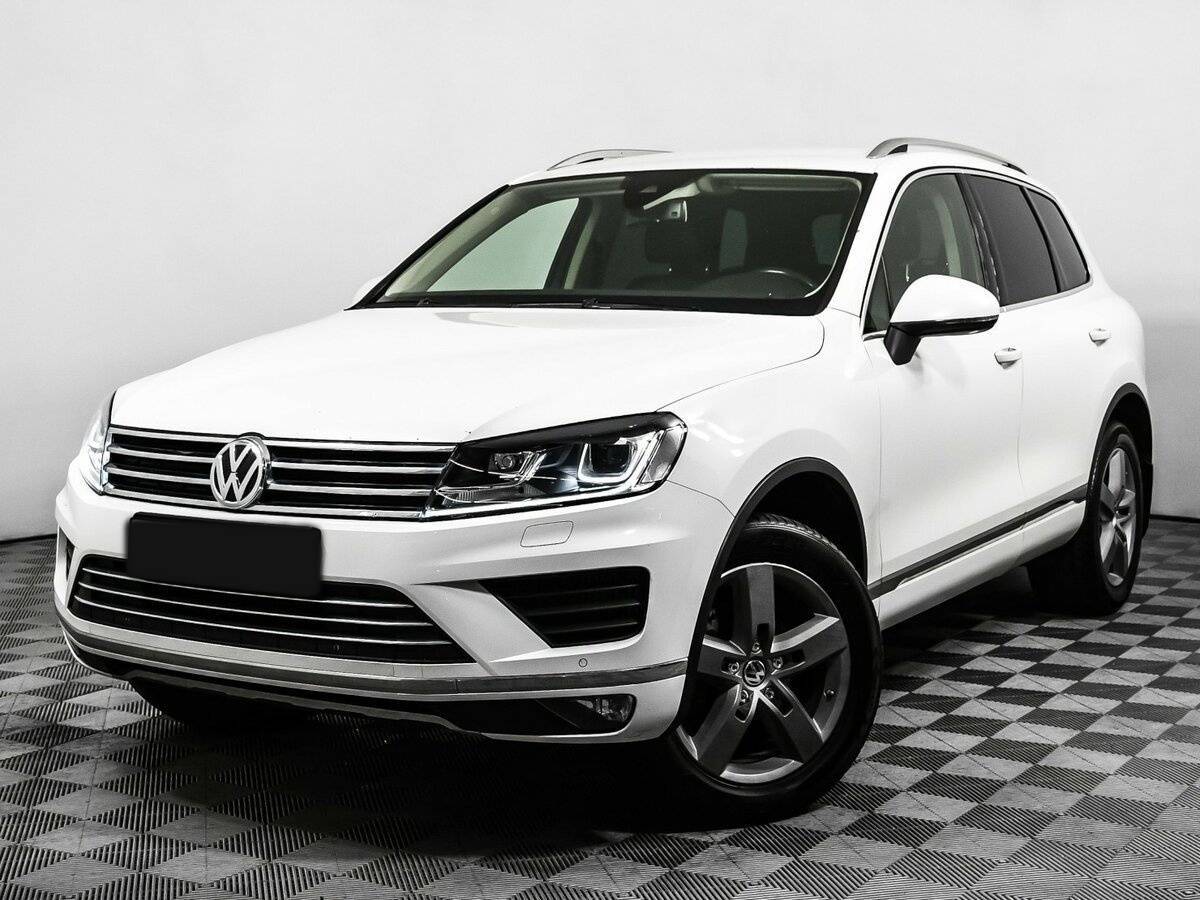 Volkswagen Touareg 2014 года с пробегом. Посмотреть фото