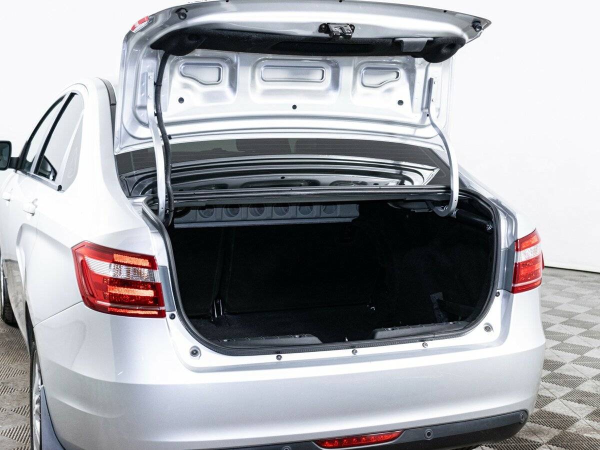 Lada (ВАЗ) Vesta 2021 года с пробегом. Фото: #6