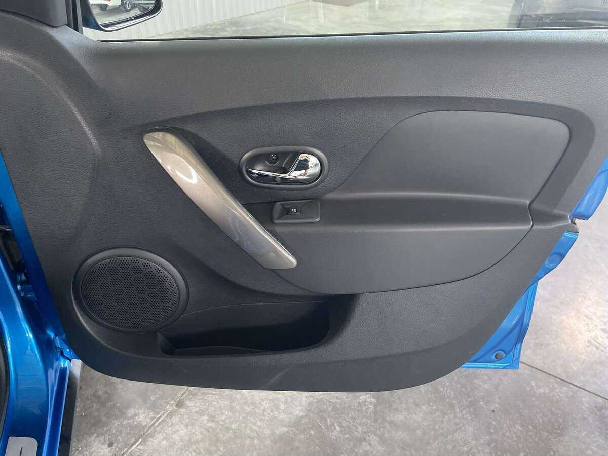 Renault Sandero 2018 года с пробегом. Фото: #16