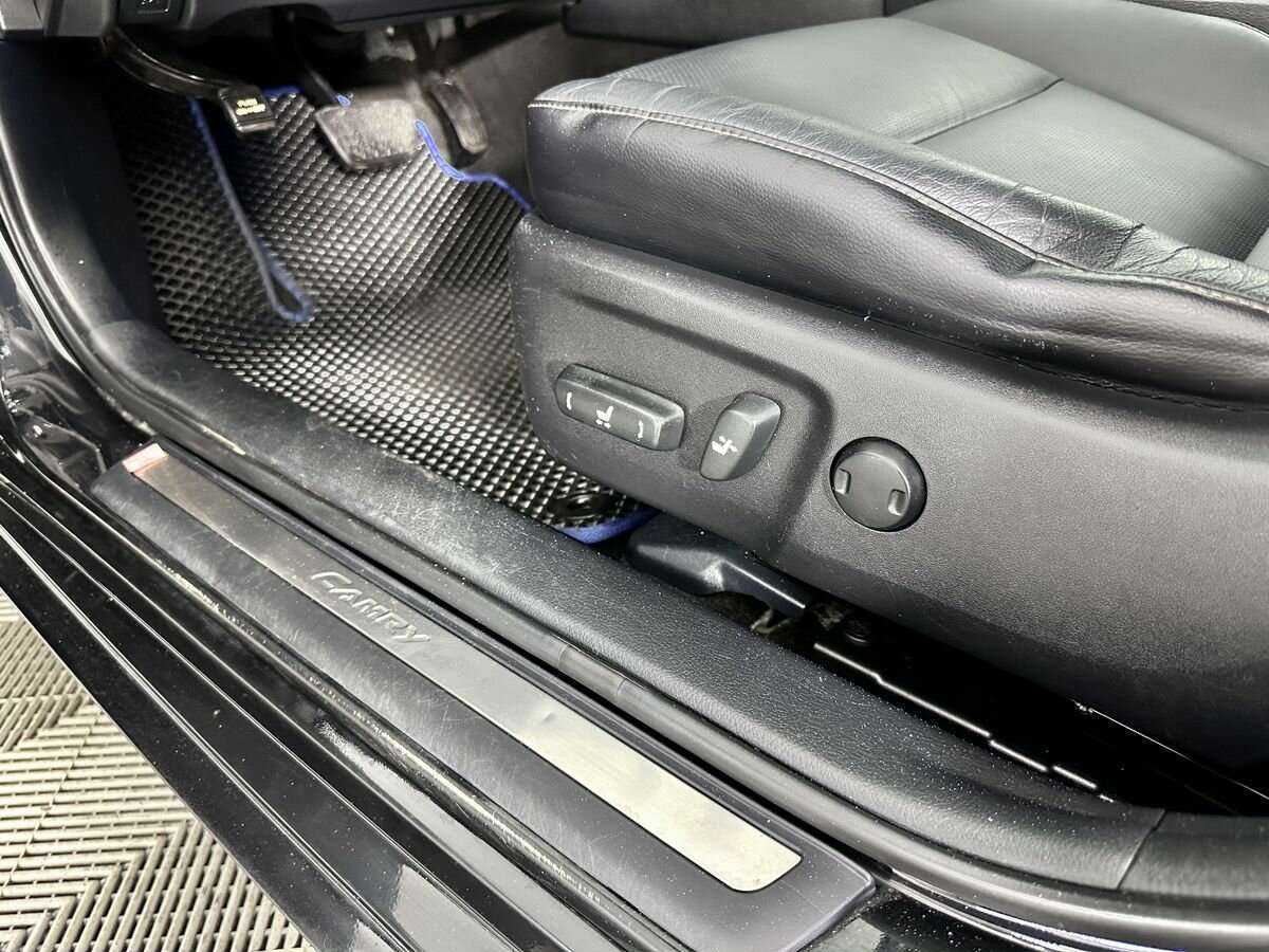 Toyota Camry 2016 года с пробегом. Фото: #15