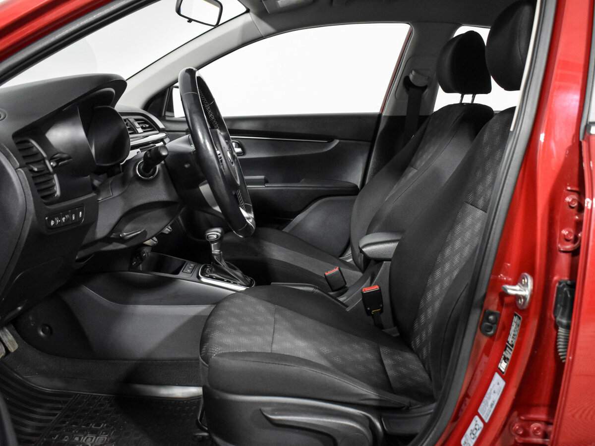 Kia Rio 2018 года с пробегом. Фото: #12